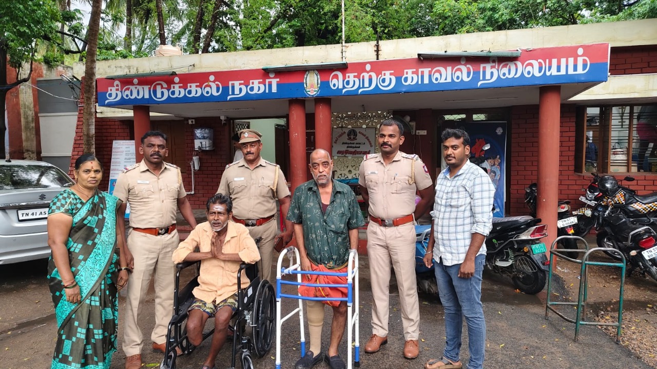 திண்டுக்கல்லில் மாற்றுத்திறனாளிக்கு போலிசார் உதவி